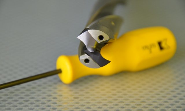 KENNAMETAL Hartmetall-Schneidwerkzeuge KENNAMETAL Hartmetall-Schneidwerkzeuge